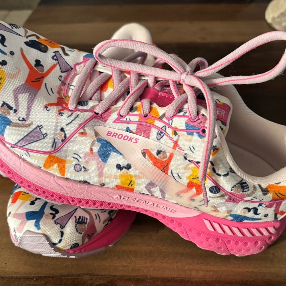 Brooks Women’s Sneakers